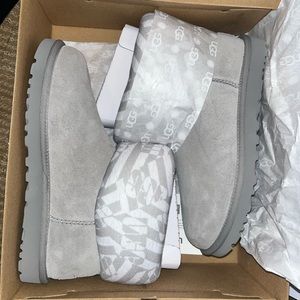 UGGS MINI JERSEY GREY PRINT * NEW*